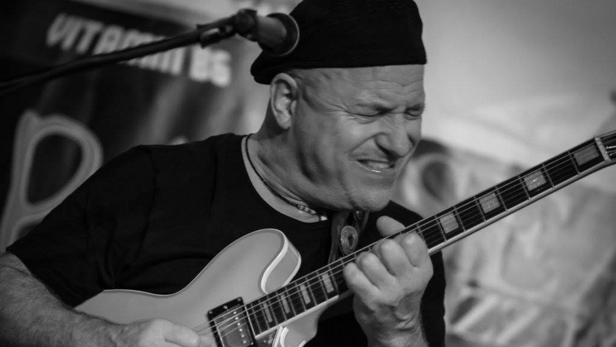 Jimmy Hewitt Jimmy Hewitt